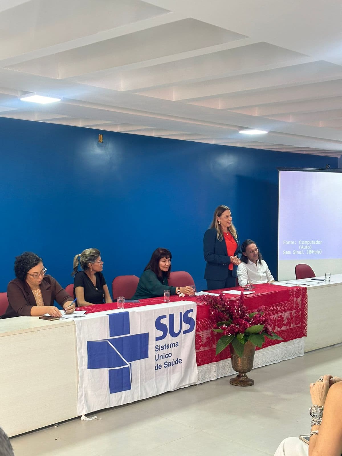 Mais uma foto da primeira oficina